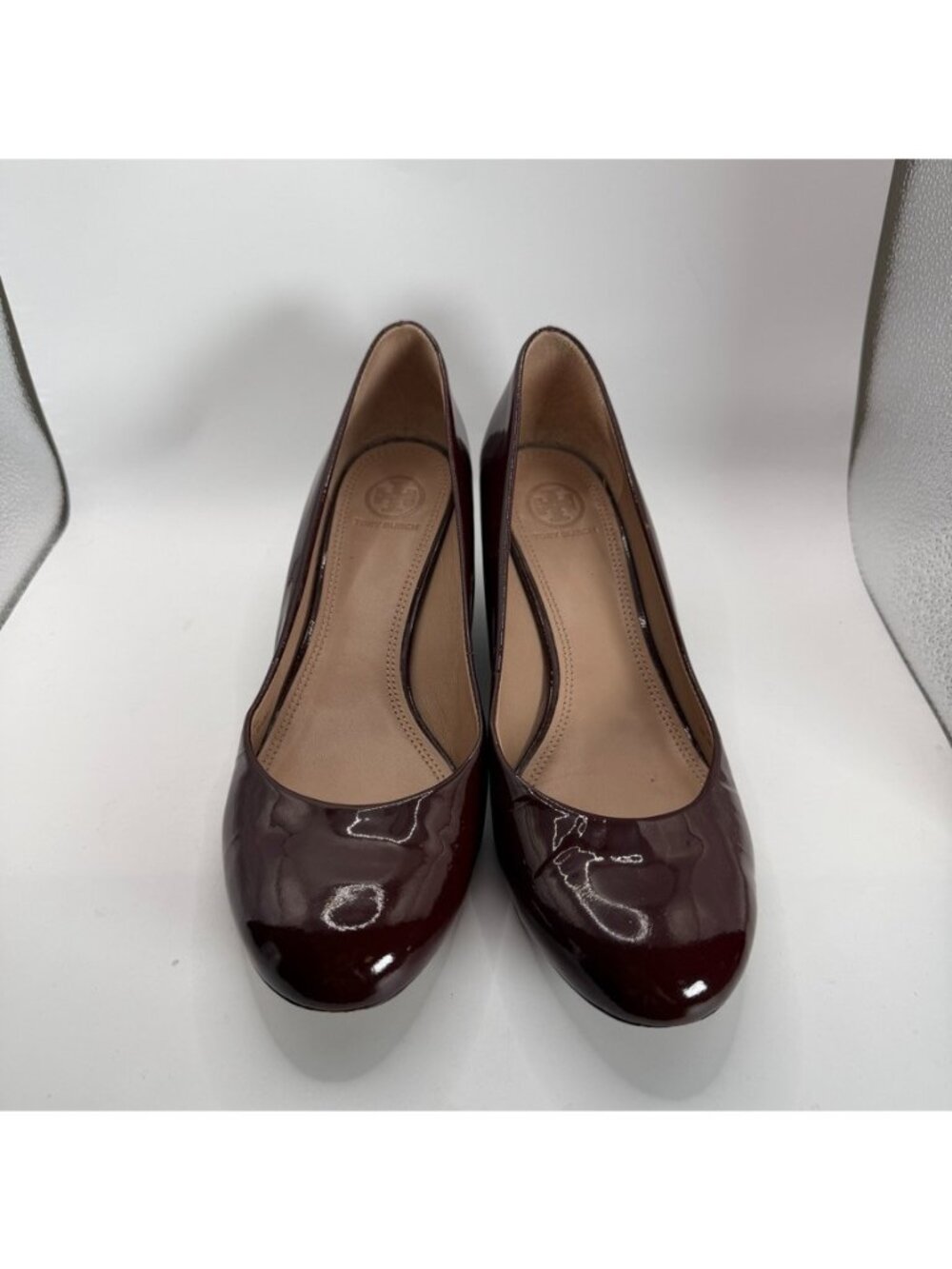 Tory Burch Leather Wedge Pumps Shoes Women Size 9.5 Burgundy Red Round Toe - Picture 2 of 8